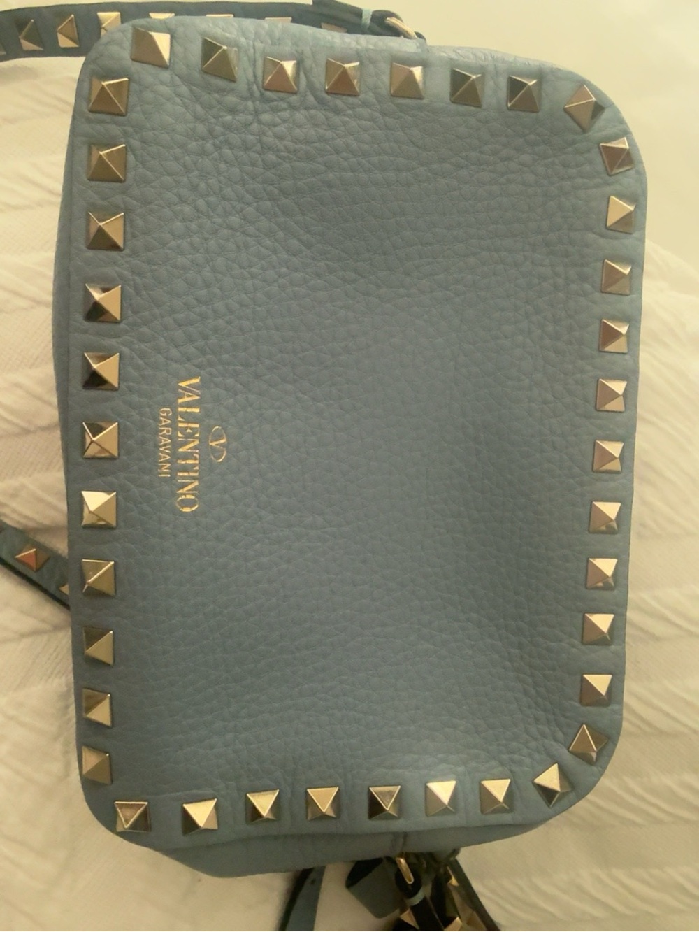Valentino Garavani Light Blue Leather Rockstud Crossbody - Picture 2 of 6